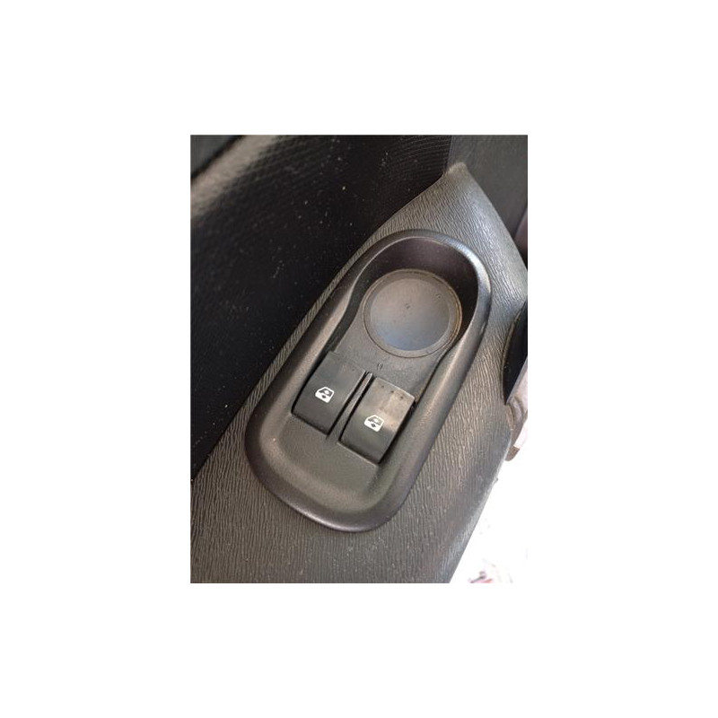 BOTONERA PUERTA DEL. IZDA.