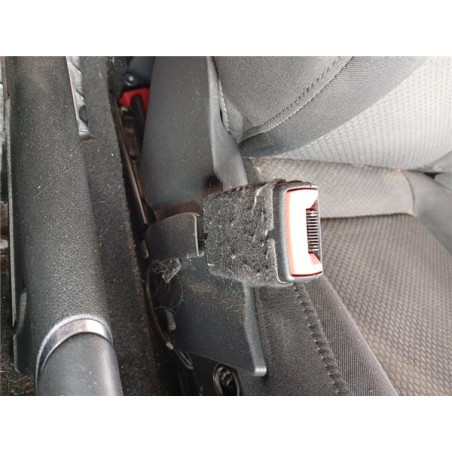 ANCLAJE CINTURON DEL. IZDO.