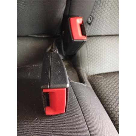 ANCLAJE CINTURON TRA. CENTRAL