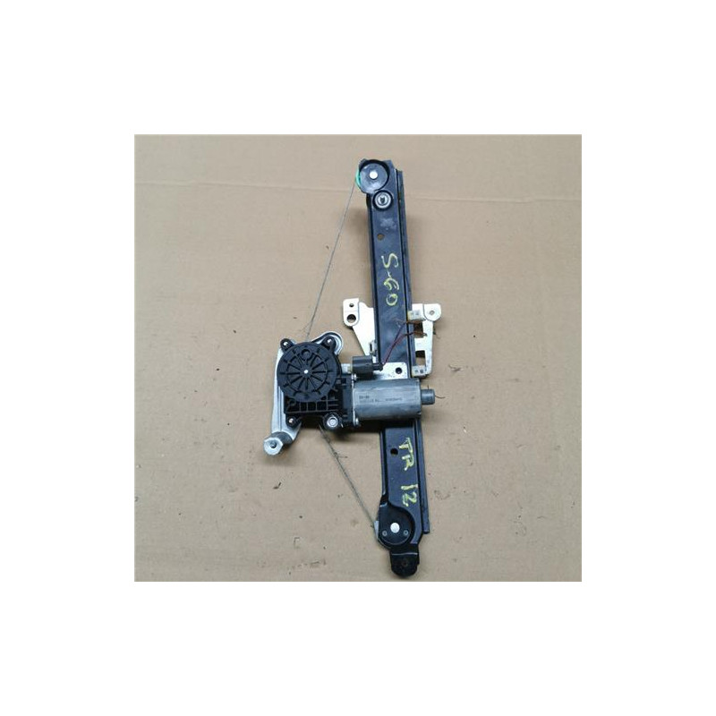 ELEVALUNAS ELECTRICO TRA. IZDO.