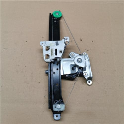 ELEVALUNAS ELECTRICO TRA. IZDO.