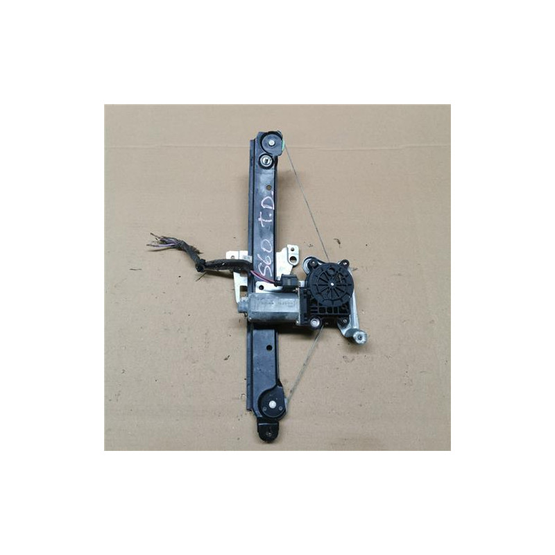 ELEVALUNAS ELECTRICO TRA. DCHO.