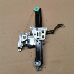 ELEVALUNAS ELECTRICO TRA. DCHO.