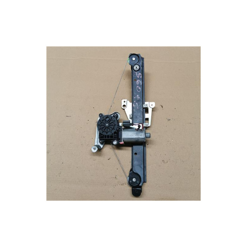 ELEVALUNAS ELECTRICO TRA. IZDO.