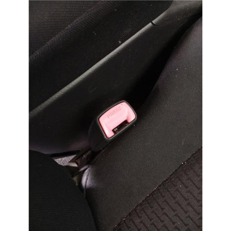 ANCLAJE CINTURON DEL. DCHO.