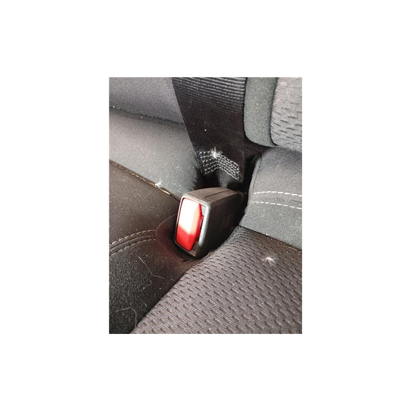 ANCLAJE CINTURON TRA. IZDO.