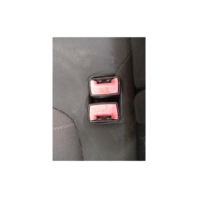 ANCLAJE CINTURON TRA. IZDO.