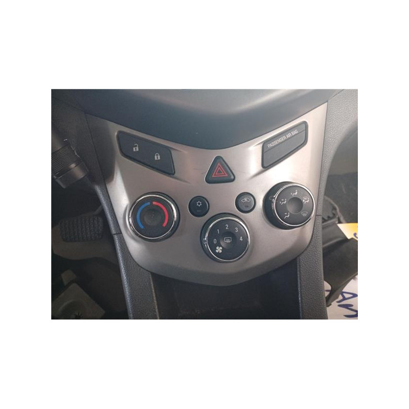 MANDOS CALEFACCION / A.A.