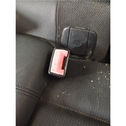 ANCLAJE CINTURON TRA. IZDO.