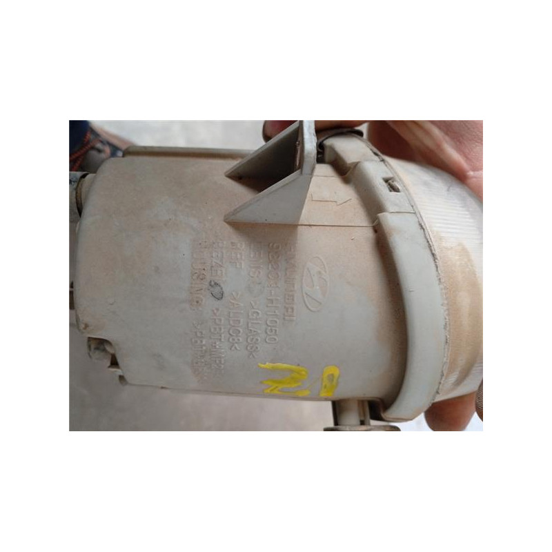 FARO ANTINIEBLA IZDO.