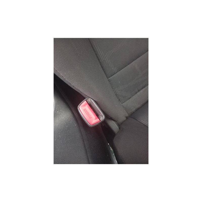 ANCLAJE CINTURON DEL. DCHO.