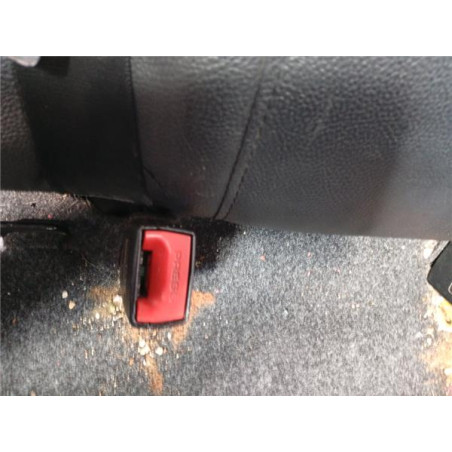 ANCLAJE CINTURON TRA. DCHO.