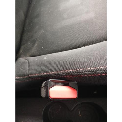 ANCLAJE CINTURON DEL. IZDO.