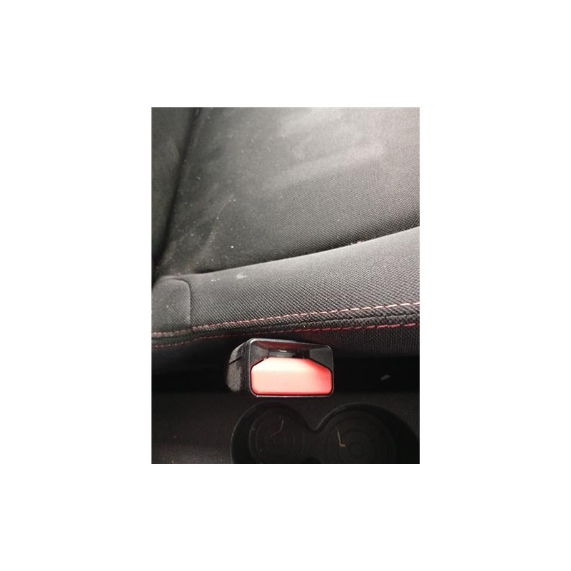 ANCLAJE CINTURON DEL. IZDO.