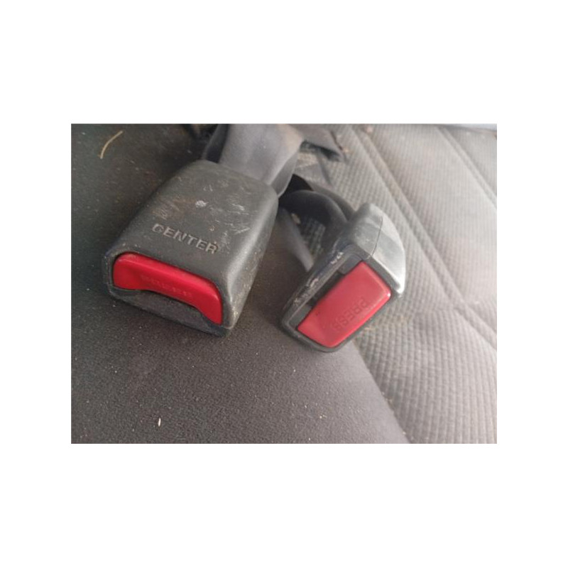 ANCLAJE CINTURON TRA. IZDO.