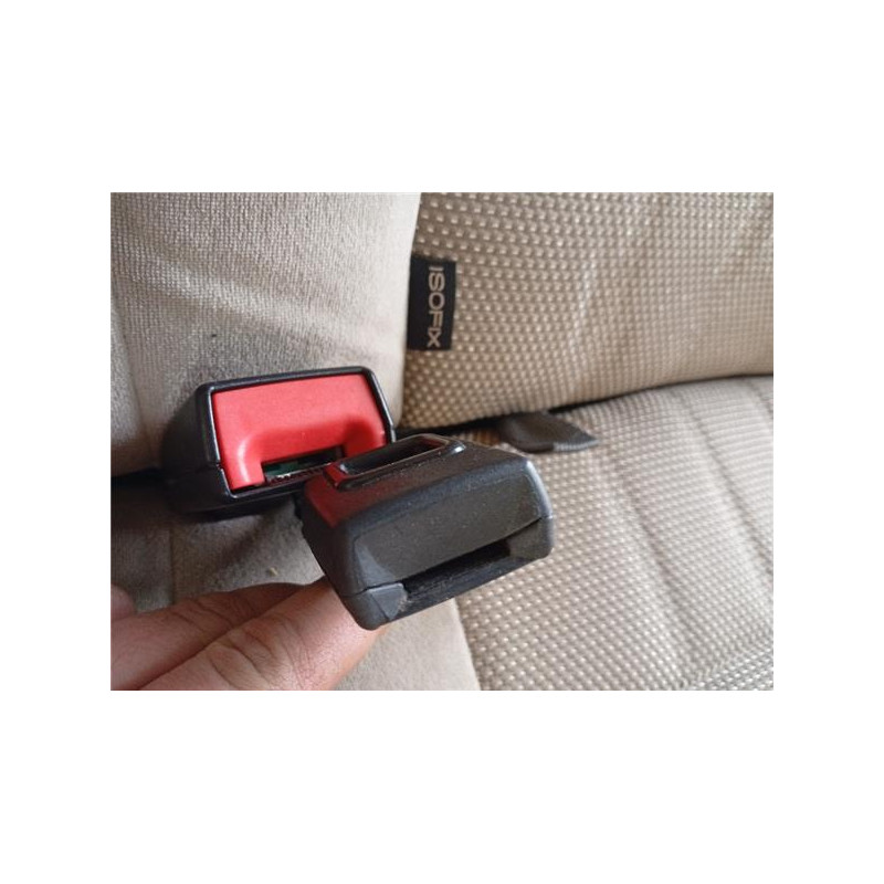 ANCLAJE CINTURON TRA. IZDO.