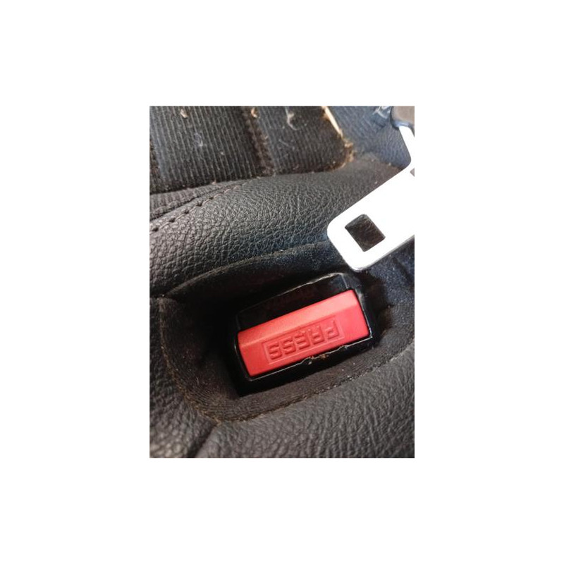 ANCLAJE CINTURON TRA. DCHO.