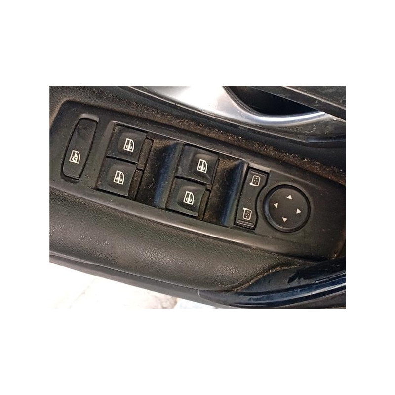 BOTONERA PUERTA DEL. IZDA.