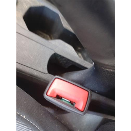 ANCLAJE CINTURON DEL. IZDO.