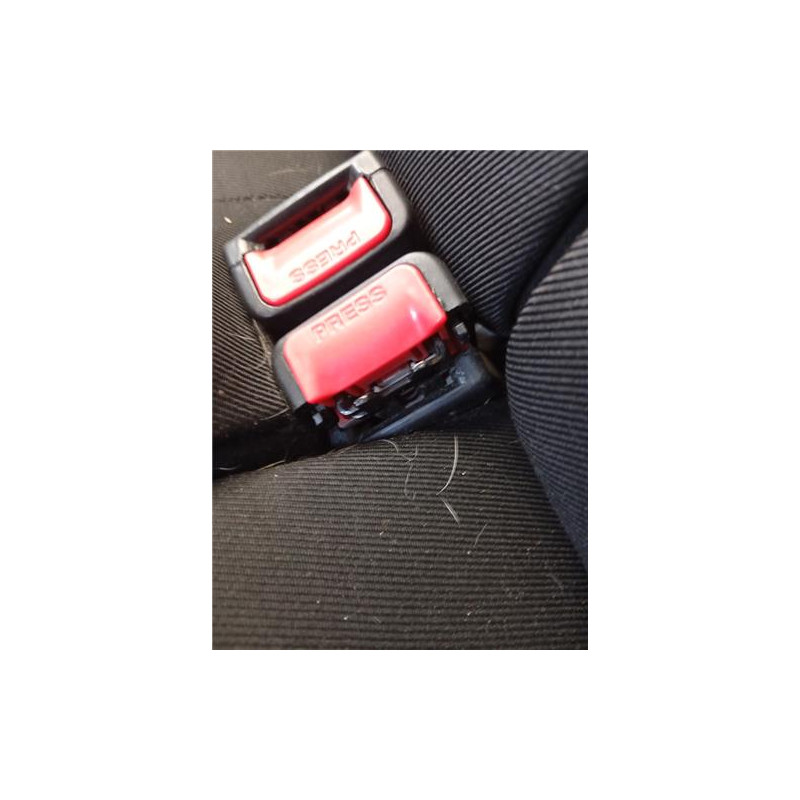 ANCLAJE CINTURON TRA. CENTRAL