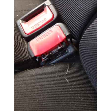 ANCLAJE CINTURON TRA. CENTRAL