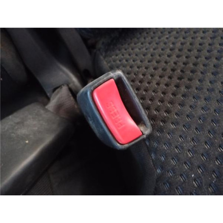 ANCLAJE CINTURON TRA. IZDO.