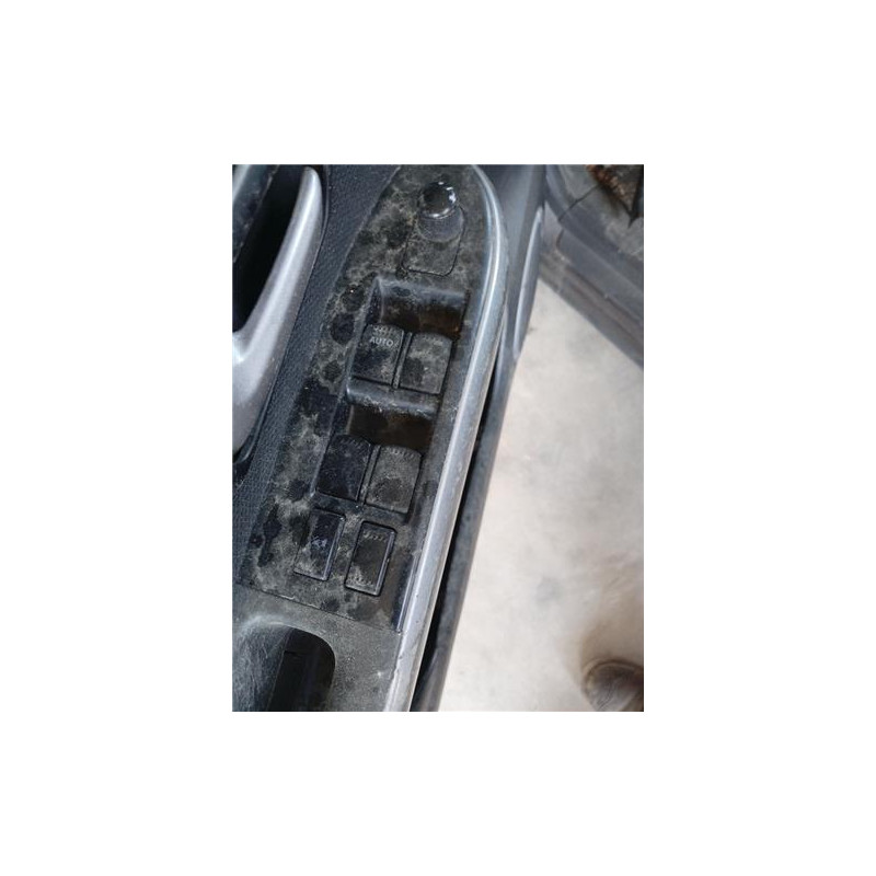 BOTONERA PUERTA DEL. IZDA.