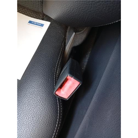 ANCLAJE CINTURON DEL. DCHO.