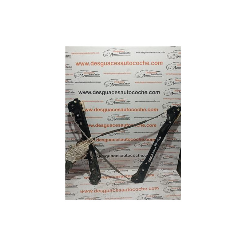 ELEVALUNAS ELECTRICO DEL. DCHO.