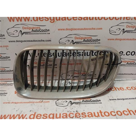 REJILLA PARAGOLPES DEL. IZDA.