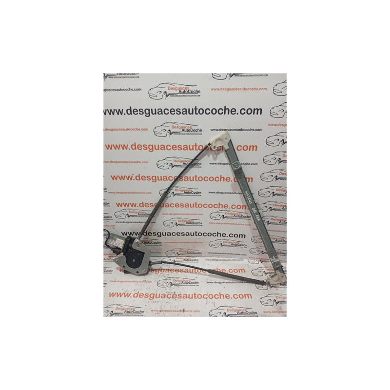 ELEVALUNAS ELECTRICO DCHO.