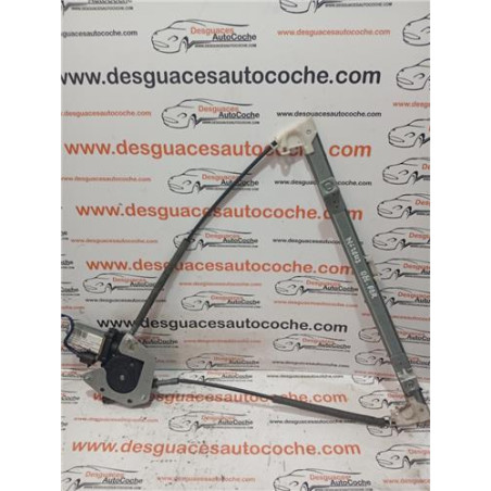 ELEVALUNAS ELECTRICO DCHO.