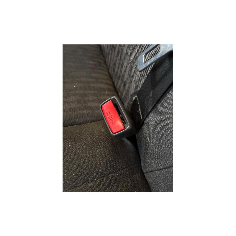 ANCLAJE CINTURON TRA. DCHO.