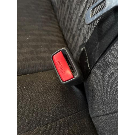 ANCLAJE CINTURON TRA. DCHO.