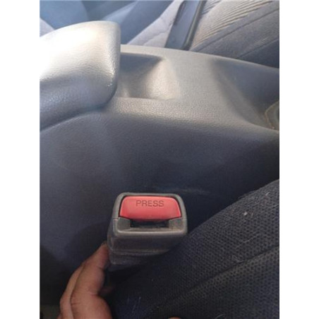 ANCLAJE CINTURON DEL. DCHO.