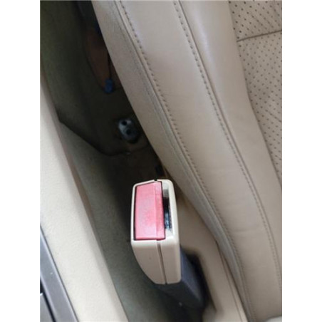 ANCLAJE CINTURON DEL. DCHO.