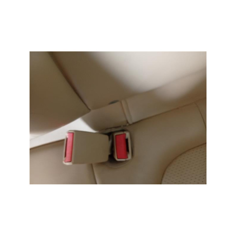 ANCLAJE CINTURON TRA. IZDO.