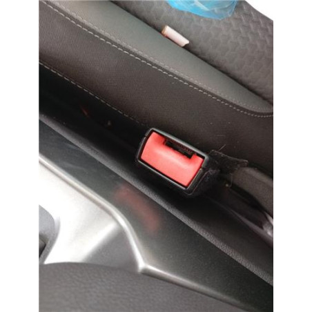 ANCLAJE CINTURON DEL. DCHO.