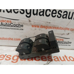 BOTONERA PUERTA DEL. IZDA.