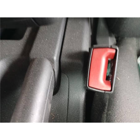 ANCLAJE CINTURON DEL. IZDO.