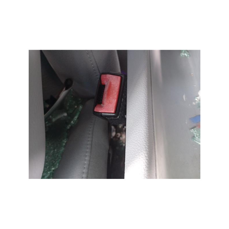 ANCLAJE CINTURON DEL. DCHO.