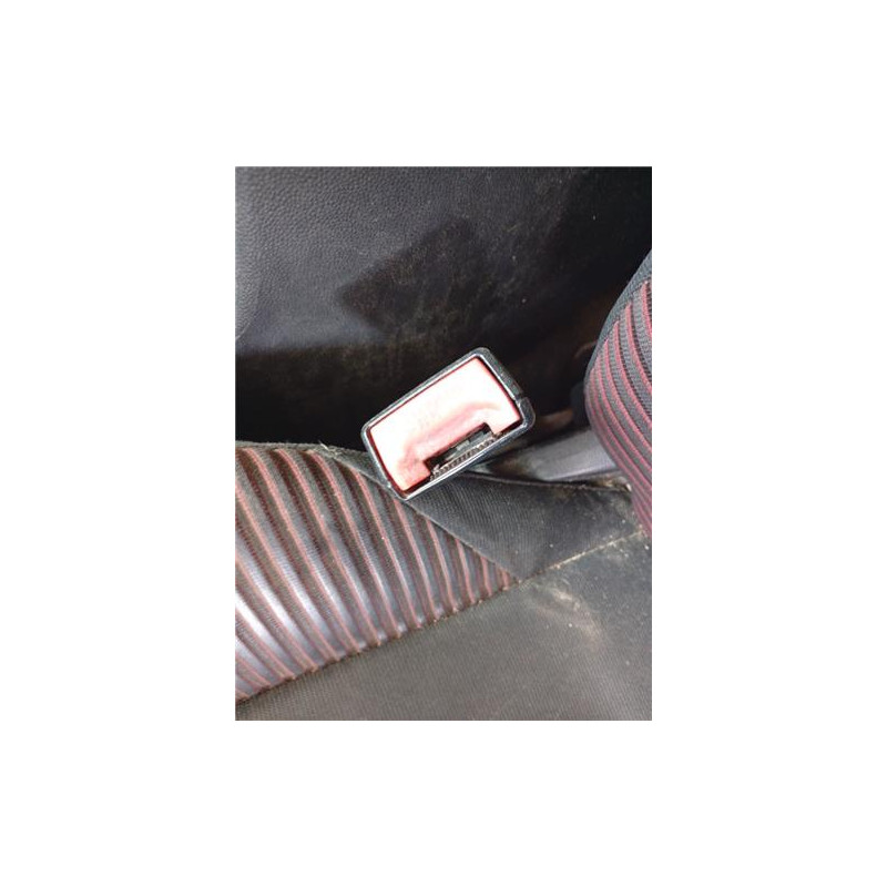 ANCLAJE CINTURON DEL. IZDO.