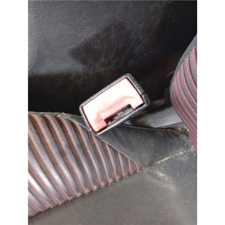 ANCLAJE CINTURON DEL. IZDO.