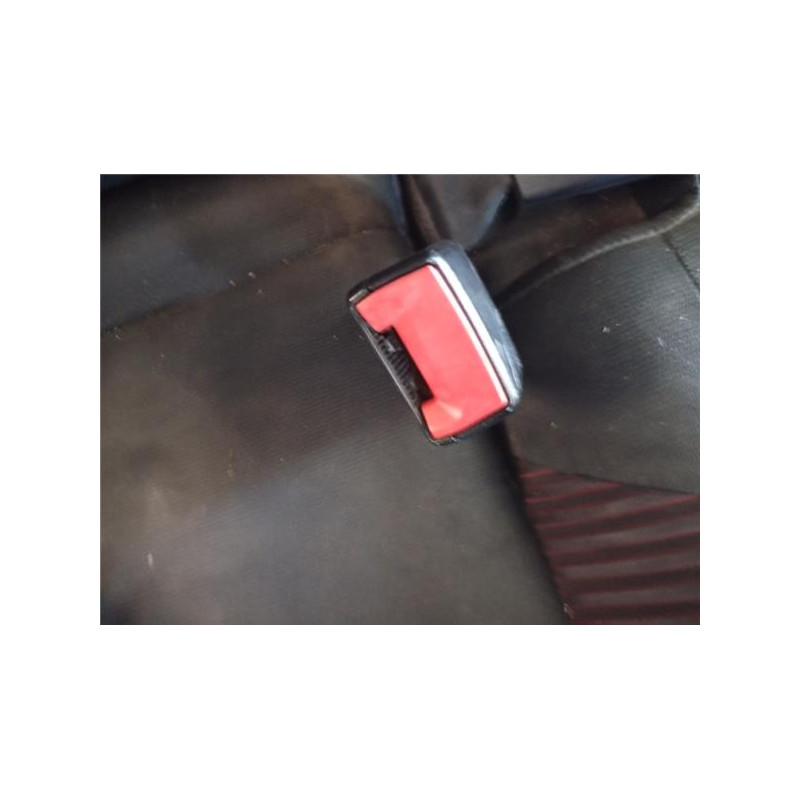 ANCLAJE CINTURON TRA. DCHO.