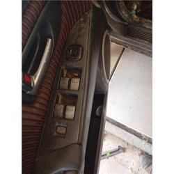 BOTONERA PUERTA DEL. IZDA.