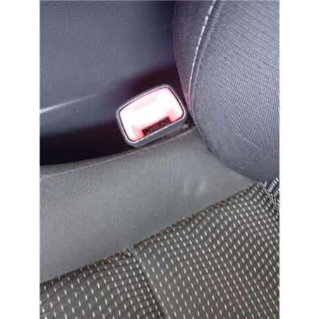 ANCLAJE CINTURON DEL. IZDO.