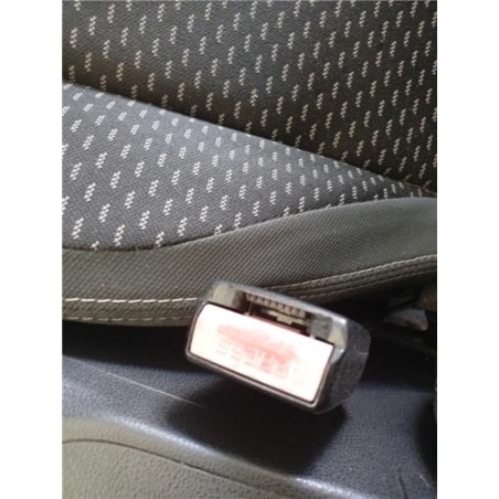 ANCLAJE CINTURON DEL. DCHO.