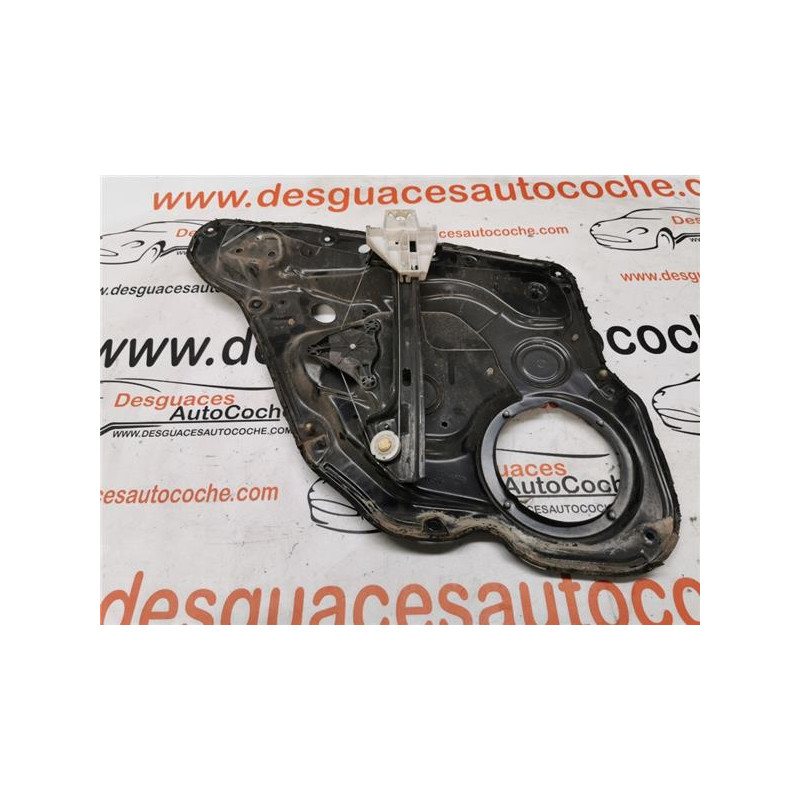 ELEVALUNAS ELECTRICO TRA. DCHO.