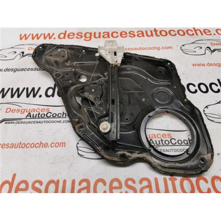 ELEVALUNAS ELECTRICO TRA. DCHO.