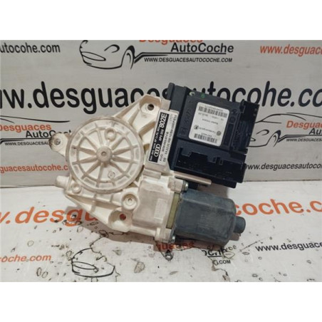 MOTOR ELEVALUNAS DEL. DCHO.